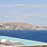Hotel Kouros Hotel&suites 5*
