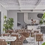 Kouros Hotel&suites 5*