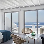 Kouros Hotel&suites 5*