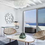 Kouros Hotel&suites Hotel 5*