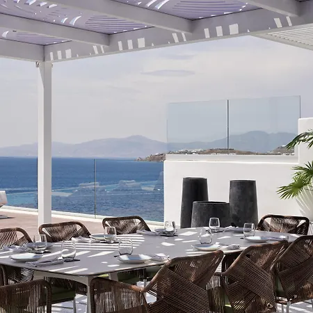 Hotell Kouros & 5*