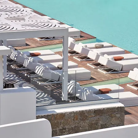 Hotell Kouros &
