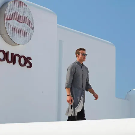 أجنحة وفندق كوروس 5* Mykonos Town