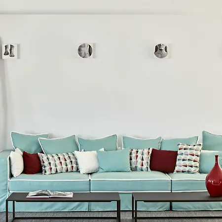 أجنحة وفندق كوروس فندق Mykonos Town