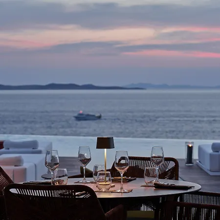 コウロス ＆ スイーツ 5* Mykonos Town