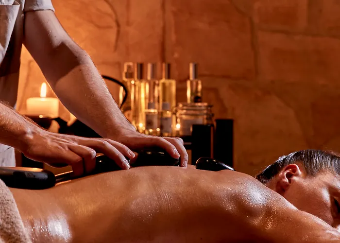 古莱斯套房酒店